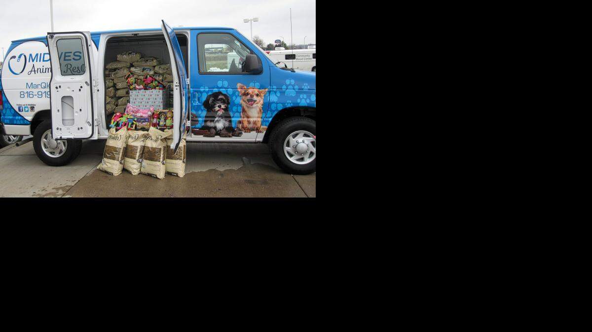 
Crossley Ford and the Dullea Linscott Foundation donated a van, two pallets of dog food and dog toys to Midwest Animal ResQ.

