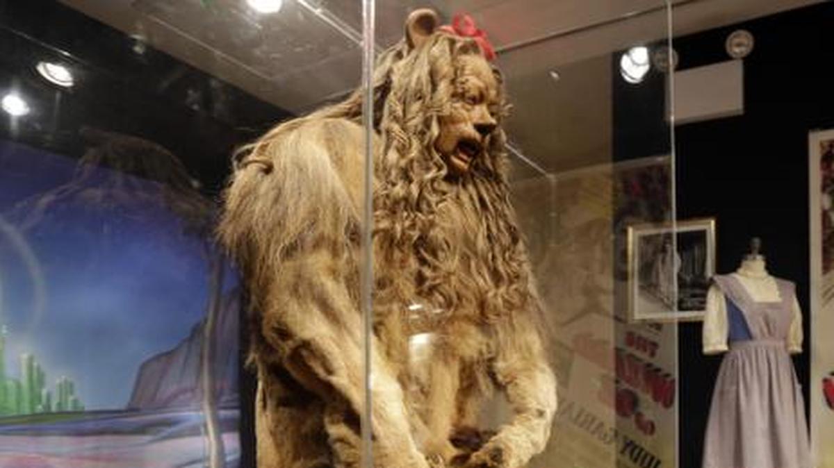 
Bert Lahr's Cowardly Lion costume

