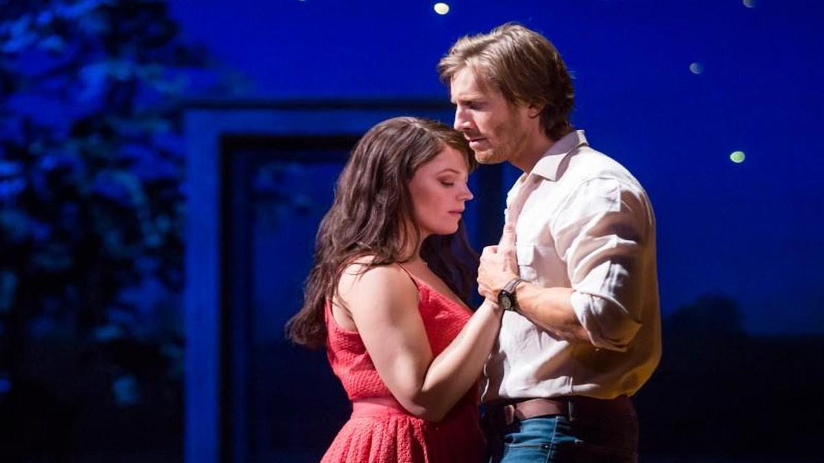 Elizabeth Stanley is Francesca and Andrew Samonsky is Robert in the musical adaptation of “The Bridges of Madison County,” onstage at June 14-19 at Starlight Theatre.
