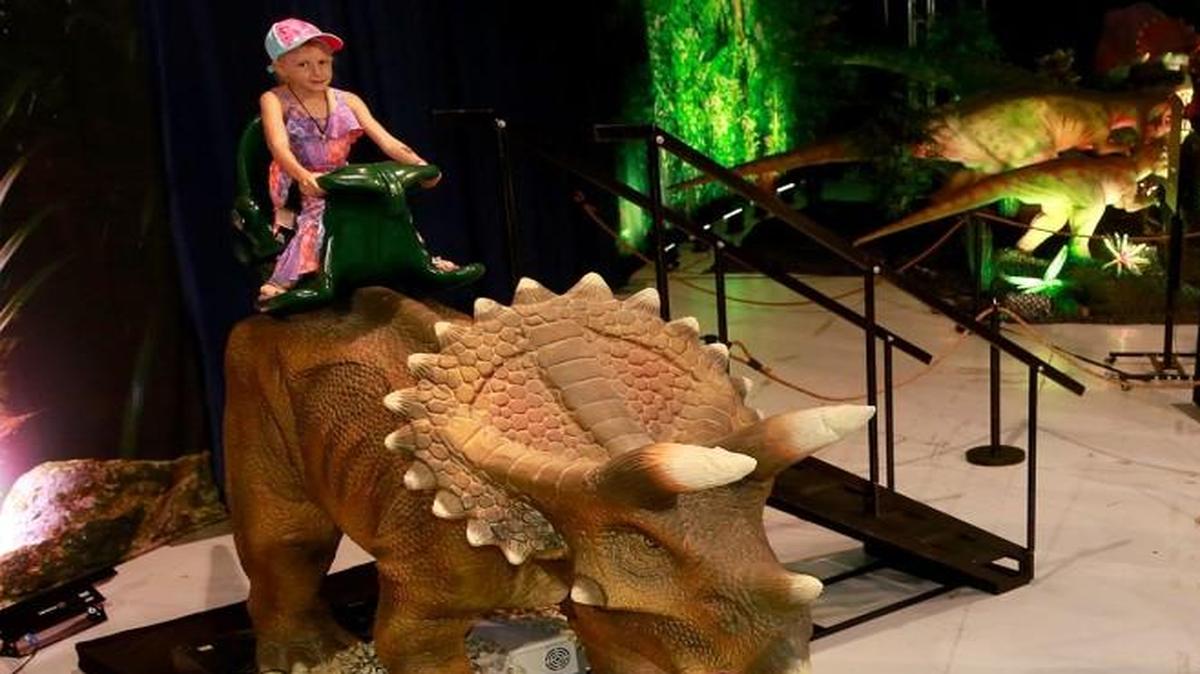 Kids can get close to some very big beasts at Discover the Dinosaurs Unleashed, Saturday, Feb. 18-Monday, Feb. 20, at Bartle Hall.