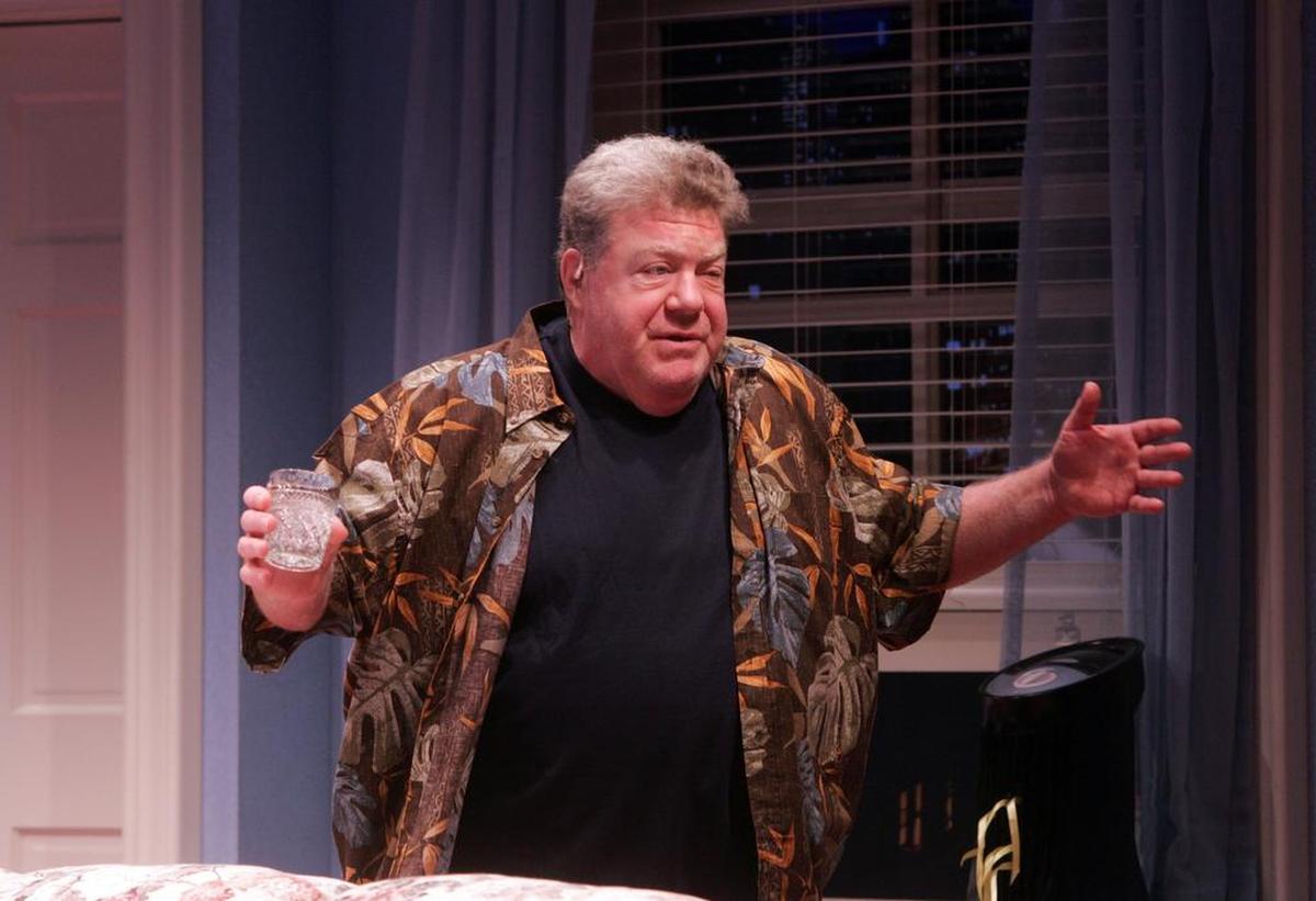 In one of his many appearances at the New Theatre Restaurant in Overland Park, George Wendt played Oscar the slob in “The Odd Couple.” His other recurring stint in the area: Big Slick.