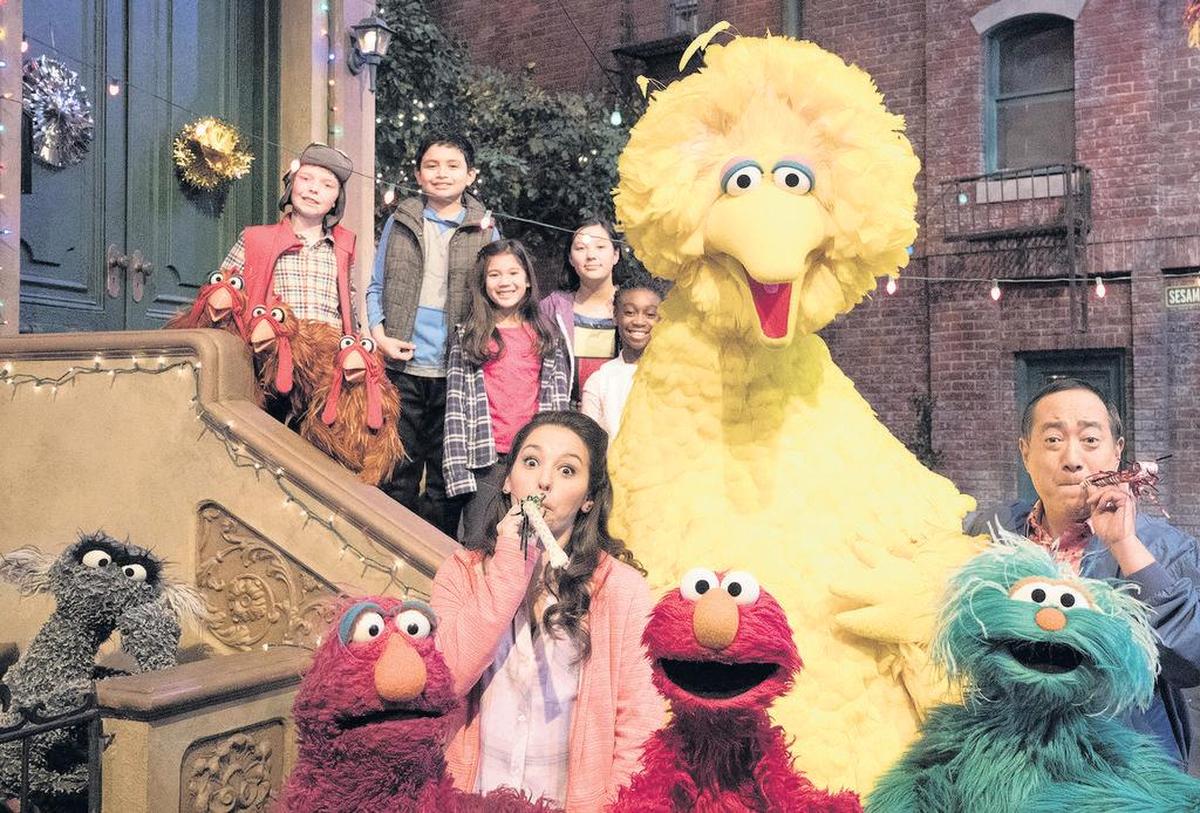 Big Bird, Elmo and stars of “Sesame Street” are hitting the road for a 10-city trip to celebrate the show’s 50th anniversary campaign with free park festivals, live performances and kid-friendly activities.