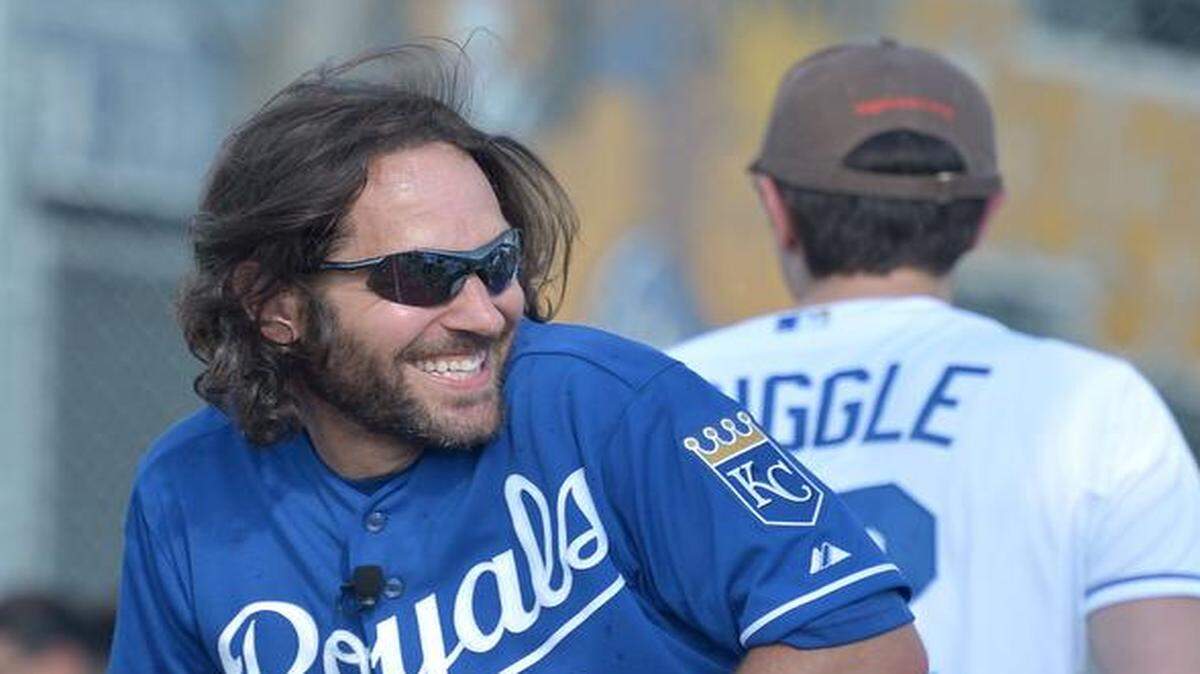 
Last year’s Big Slick Celebrity Weekend Wiffle Ball Game turned into a water balloon fight halfway through the game as Paul Rudd got ready to throw one.
