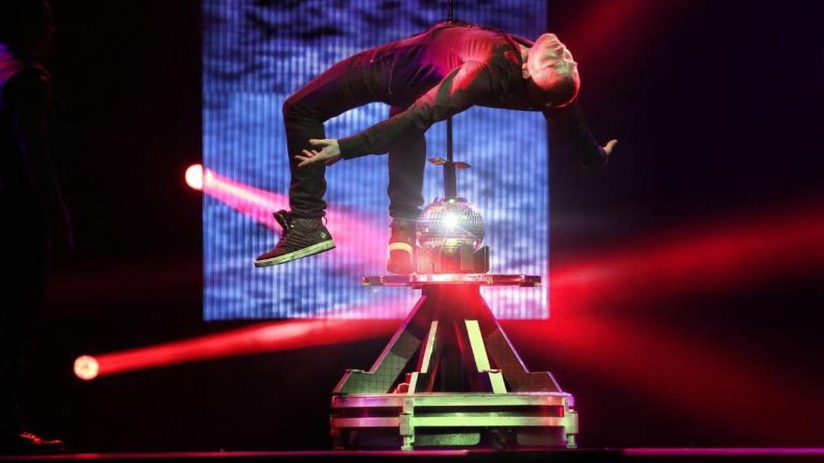 James More is one of the artists in the touring production of “Illusionists — Live From Broadway,” part of the 2016-17 Kansas City Broadway Series.