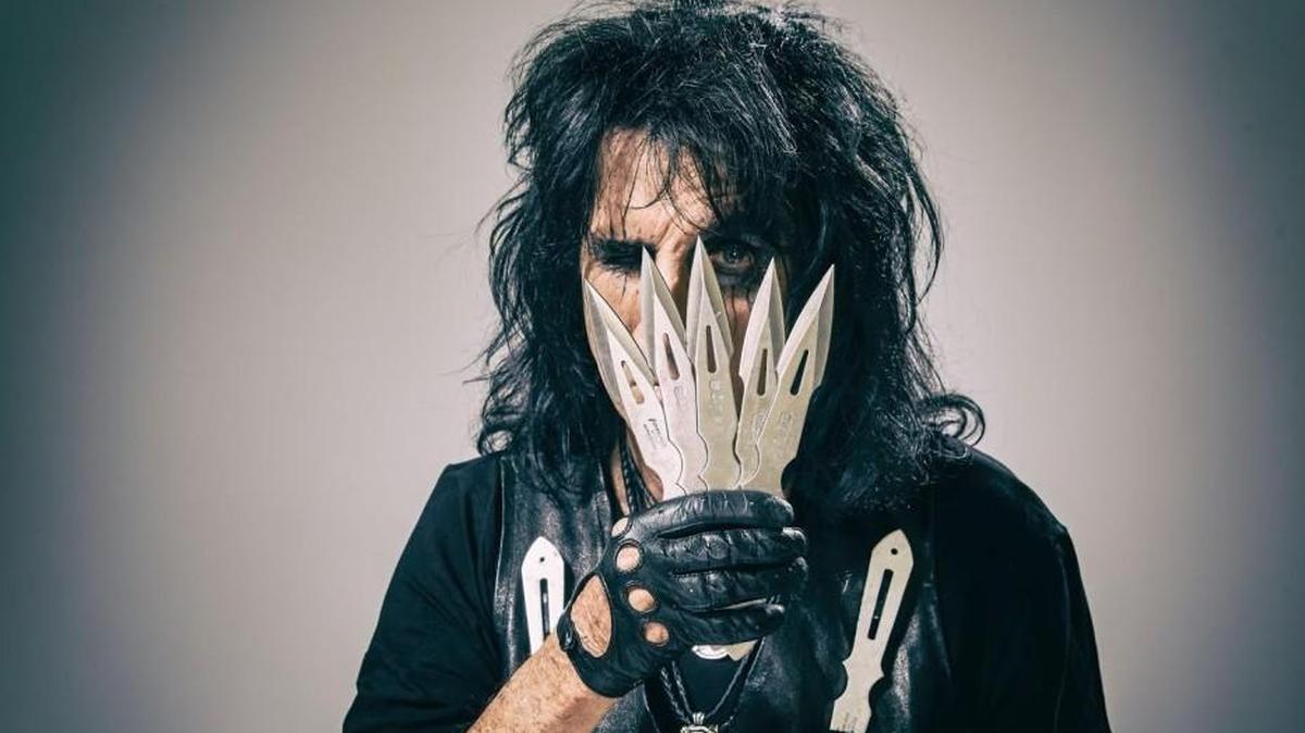 Alice Cooper will be at the Kauffman Center for the Performing Arts on Monday, Aug. 6.