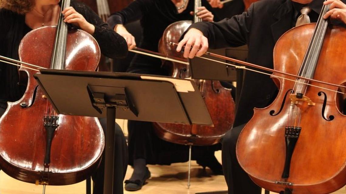 The Kansas City Chamber Orchestra featured Samuel Barber’s “Capricorn Concerto,” Georg Philipp Telemann’s “Overture des Nations Anciens et Modernes” and George Frideric Handel’s “Water Music” Friday evening.