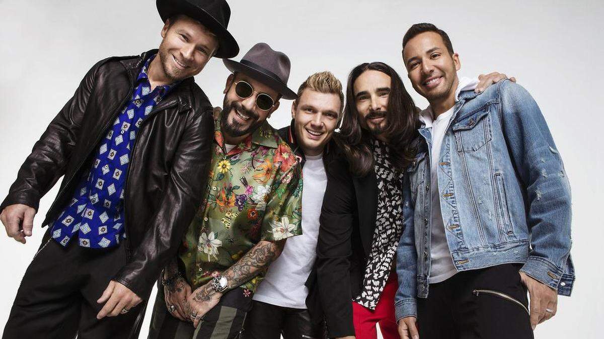 Watch: Backstreet Boys sing national anthem ‘together’ before Kentucky-Georgia game