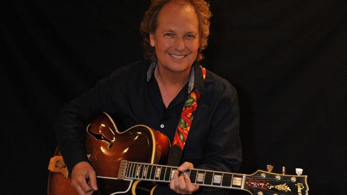 Multifaceted jazz guitarist Lee Ritenour is coming to the Folly Theater on Oct. 28.