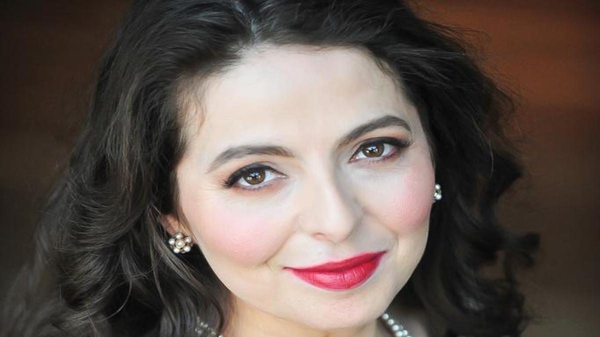 Classical singer Victoria Sofia Botero will present “Moreno,” songs of Sephardic, Christian and Muslim women, with her ensemble Saturday, July 22, at the 1900 Building in Mission Woods.