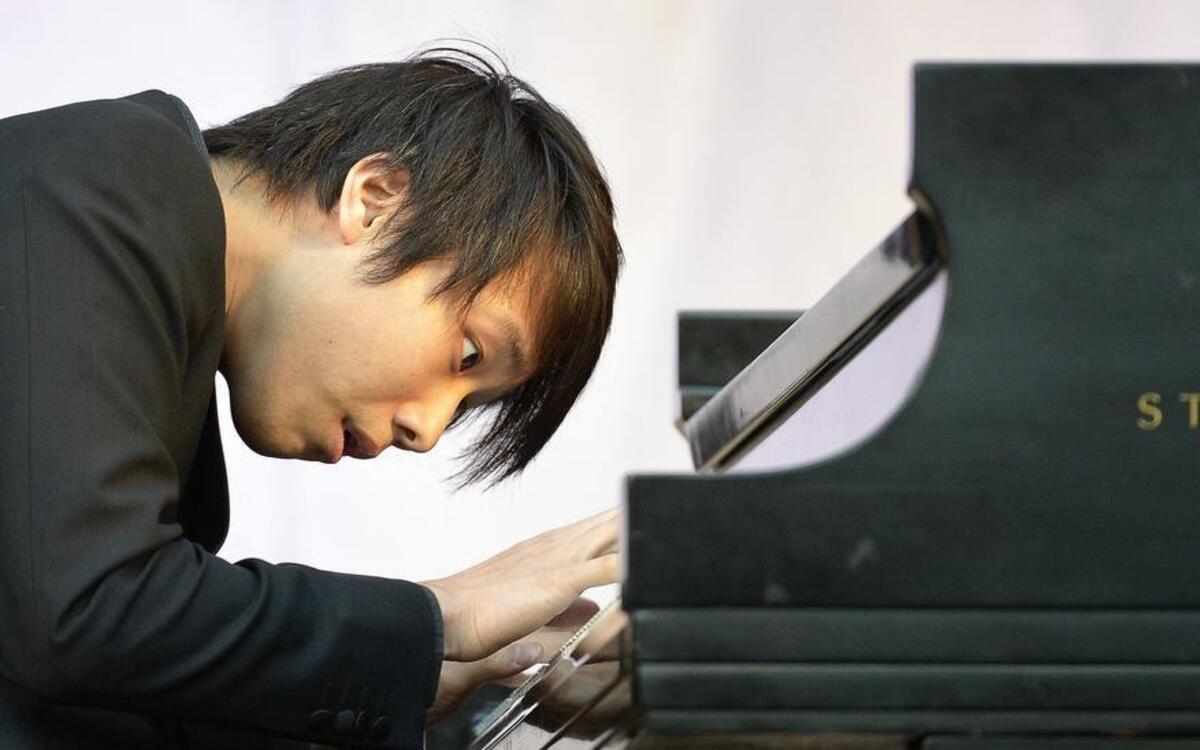 
Taiwanese-American pianist Steven Lin was a guest soloist with the Kansas City Symphony on Friday night.
