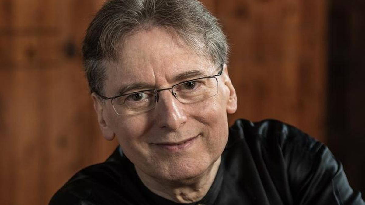 Pianist Robert Levin was featured Friday night as the Kansas City Symphony performed works by Mozart, Beethoven and Haydn.