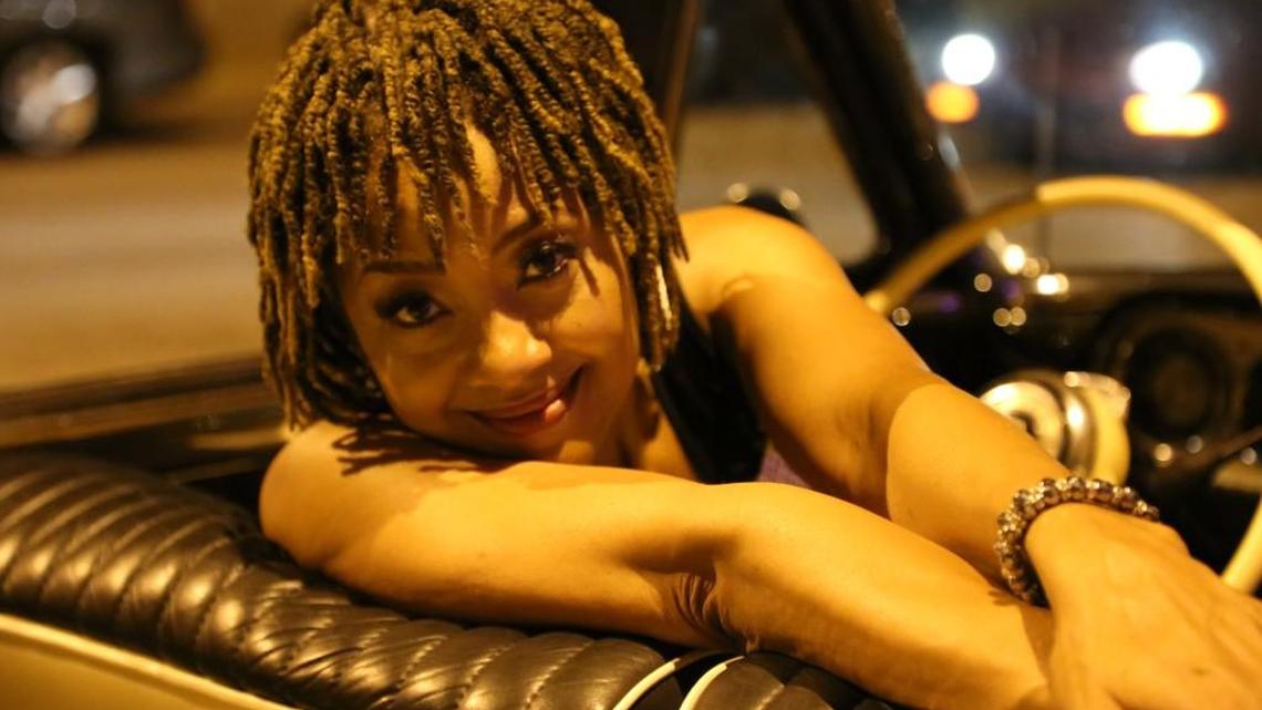 “Once I got the hang, it just flowed,” Angela Hagenbach says of her “JazzAlice” project, which combines the rhythmic writing of Lewis Carroll and John Coltrane’s modal jazz.