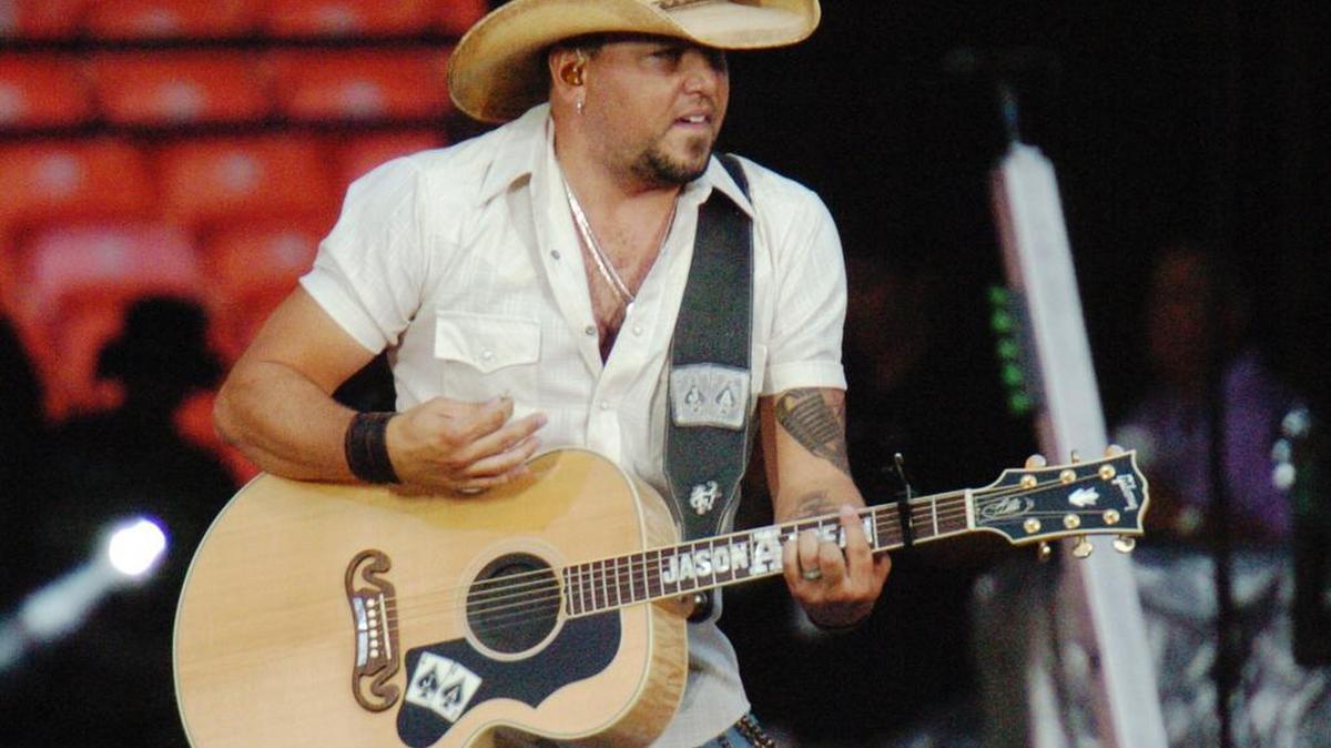 Jason Aldean will perform in Wichita on Oct. 29.