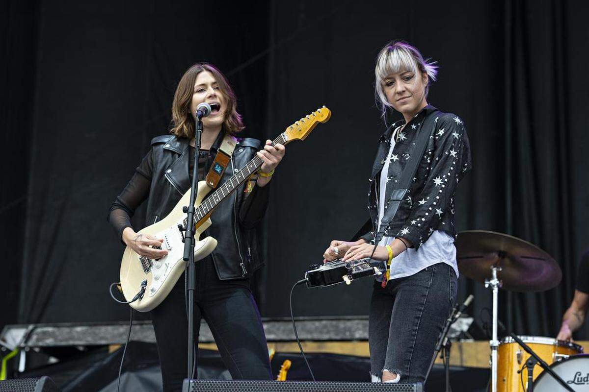 Sisters Rebecca Lovell, left, and Megan Lovell make up Larkin Poe.