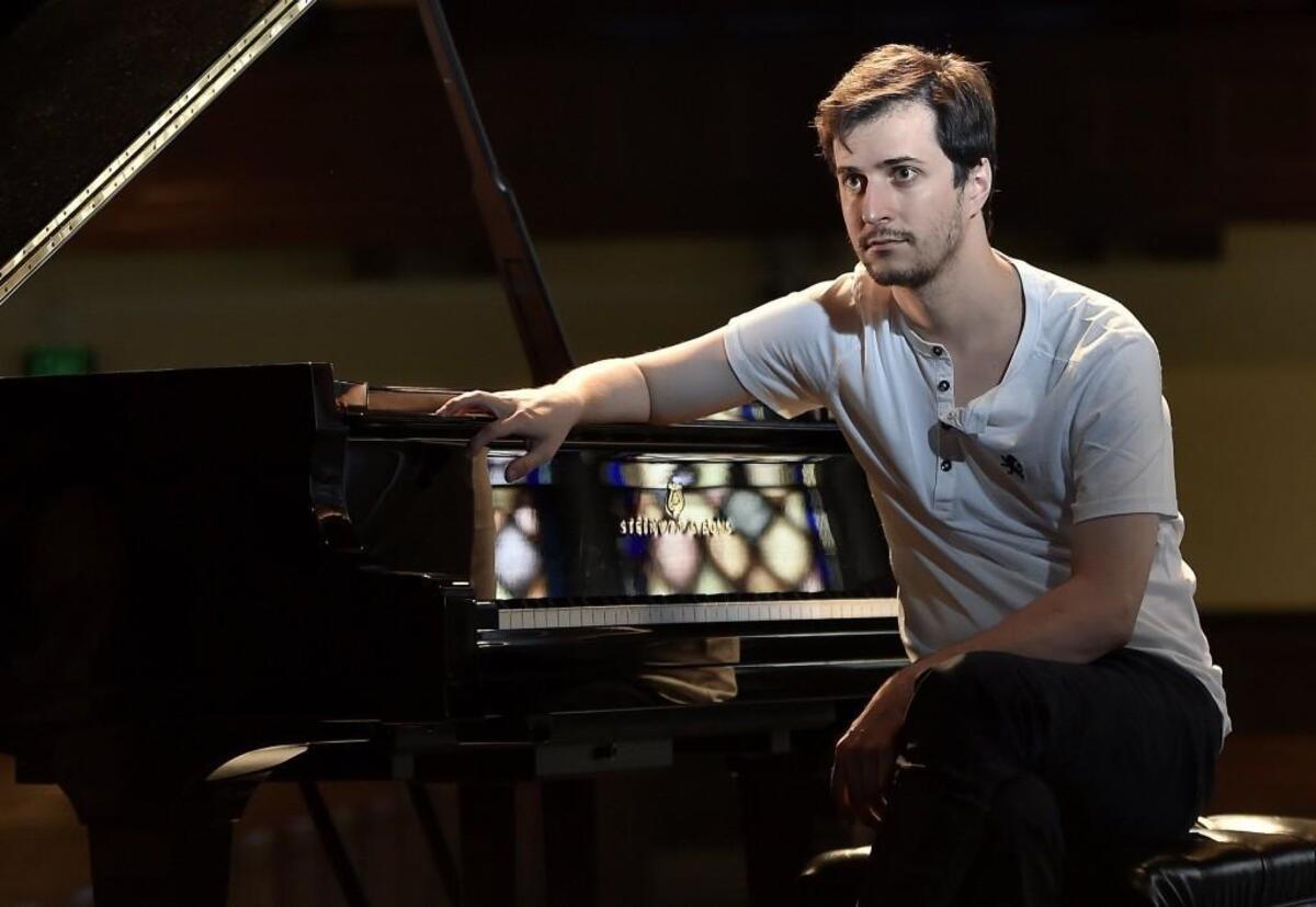 Park University graduate student Kenny Broberg will perform Sept. 20 for a fundraising gala.