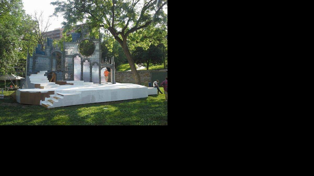 
“The Winter’s Tale” set under construction in Southmoreland Park. 
