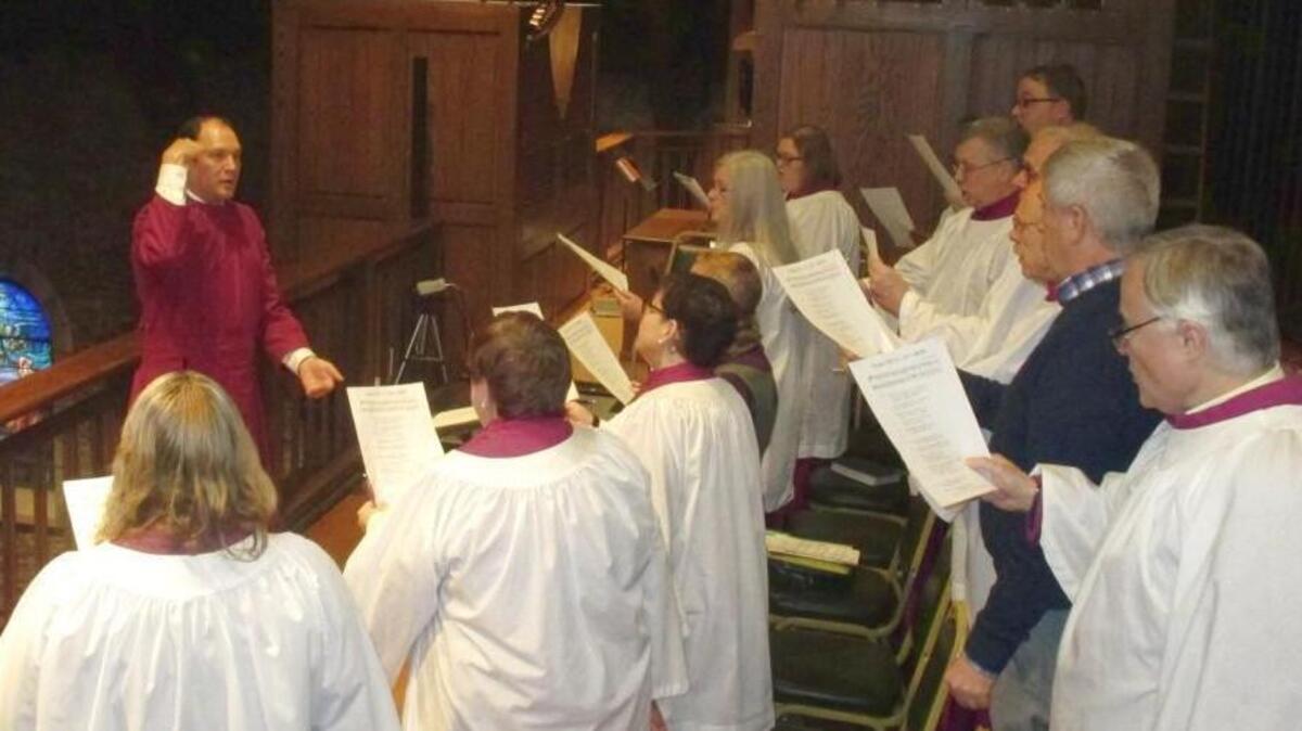 Paul Meier, conducting the Trinity Choir of Grace & Holy Trinity Cathedral, will celebrate his first anniversary as music director with a short organ recital preceding a Candlemas concert by the Sacred Arts Chorale on Feb. 2 at the cathedral.