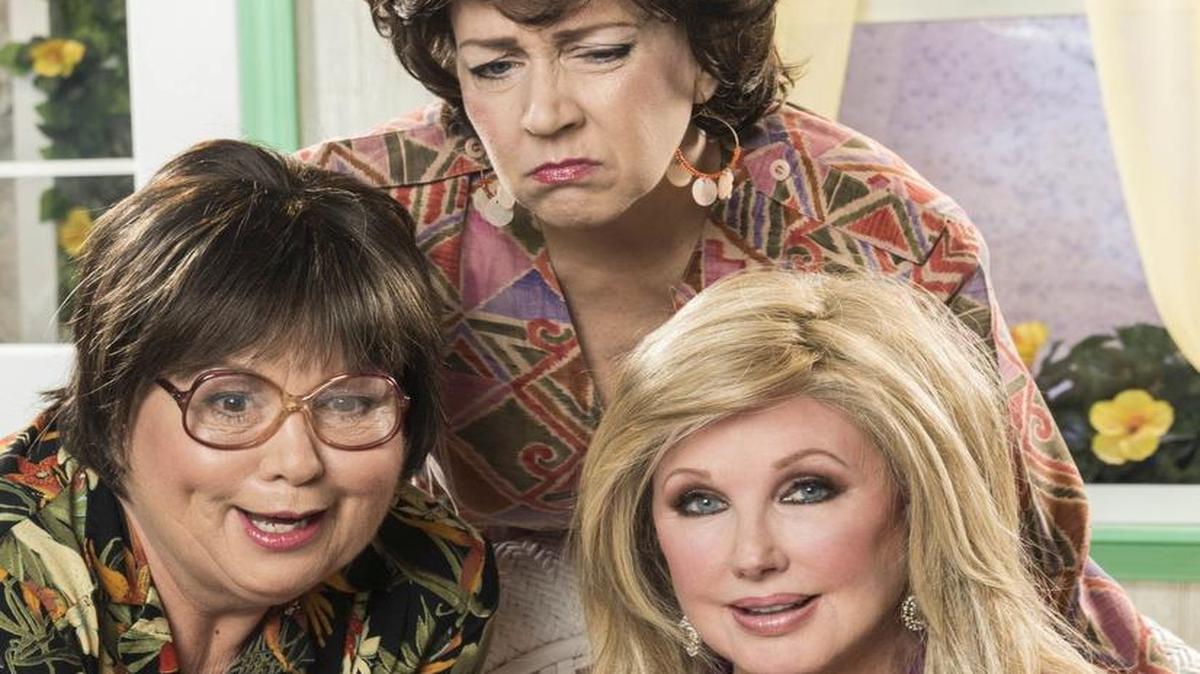 In “The Dixie Swim Club,” old friends (from left, Deb Bluford, Cathy Barnett and guest star Morgan Fairchild) reunite at a beach cottage every summer to reminisce.