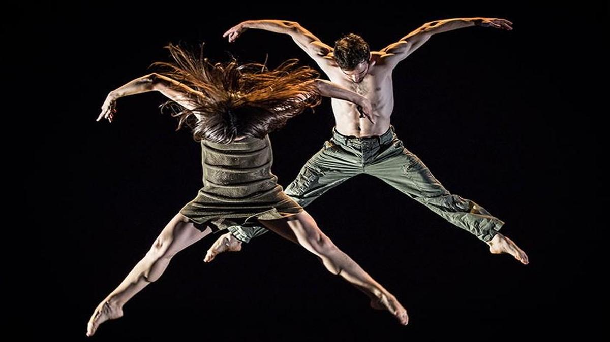 Los Angeles-based Bodytraffic will showcase its energetic contemporary dance aesthetic in a performance Saturday at the Carlsen Center at Johnson County Community College.
