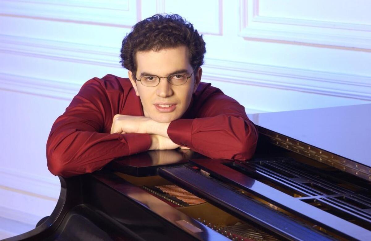 The Friends of Chamber Music presented pianist Kirill Gerstein, who delivered a virtuoso performance of Brahms’ Sonata No. 2 in F-sharp Minor.