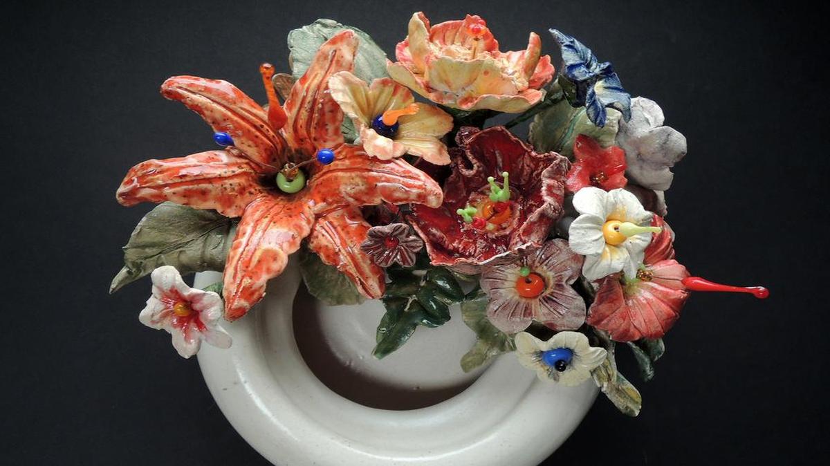 
“A New Change” by Bernadette Esperanza Torres at Carter Art Center
A faculty art exhibition at on the Metropolitan Community College-Penn Valley campus. In addition to Torres, the show features the latest works in ceramics, sculpture, painting, drawing, fiber, photography, graphic design and mixed media by Darlene Towne, Mary Beth Moley, Jeff Weir and Sheryl A. Farnan. 
Reception Friday from 5-9 p.m. Runs through Sept. 19. Gallery hours: 1 to 5 p.m. Tuesday-Friday; noon to 3 p.m. Saturday. 
3201 Southwest Trafficway
