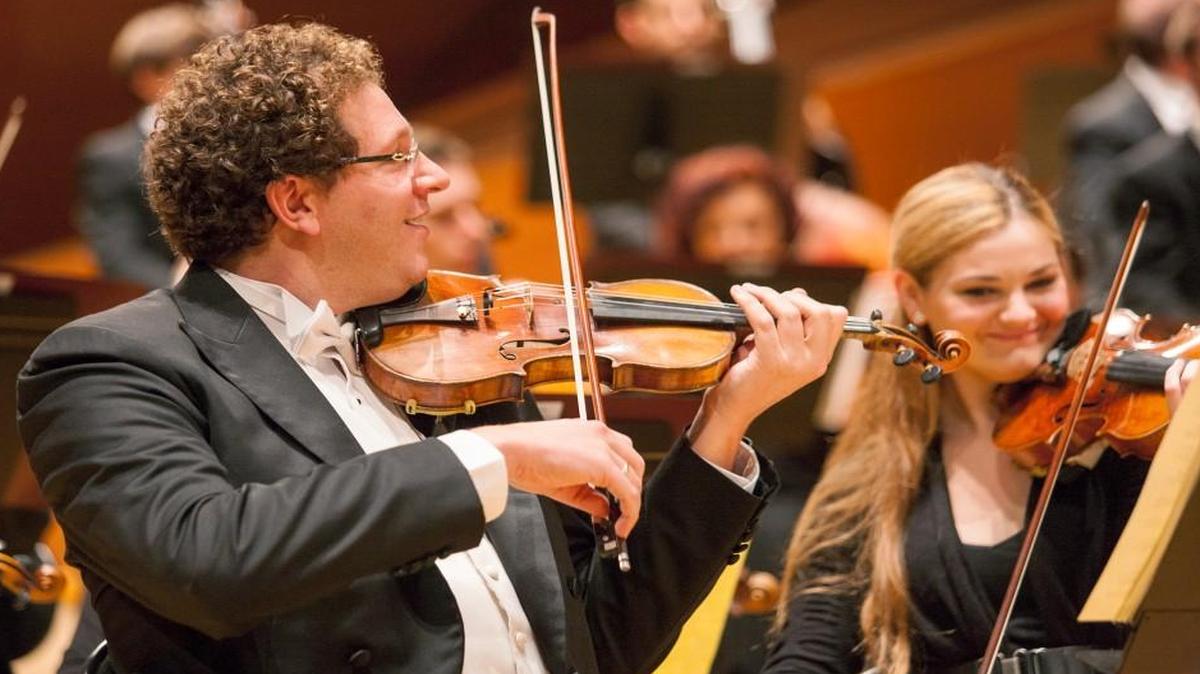 The Kansas City Symphony’s concertmaster, Noah Geller, will perform as a soloist Jan. 13-15.