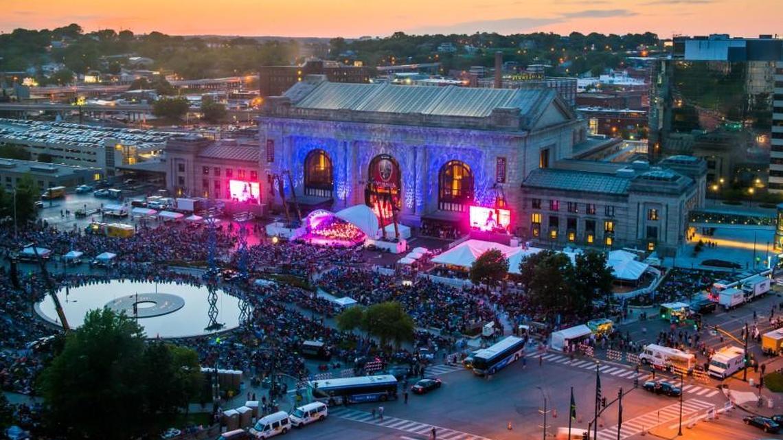 Thousands gather yearly for the Kansas City Symphony’s Bank of America Celebration at the Station on Memorial Day weekend. This year the Symphony expects 50,000 people.