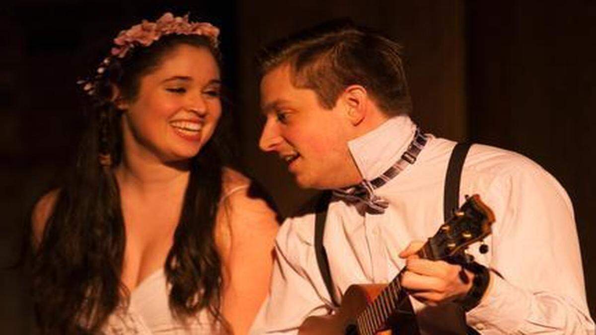 
Daria LeGrand is Eurydice and Brian Huther is Orpheus in “Eurydice.”
