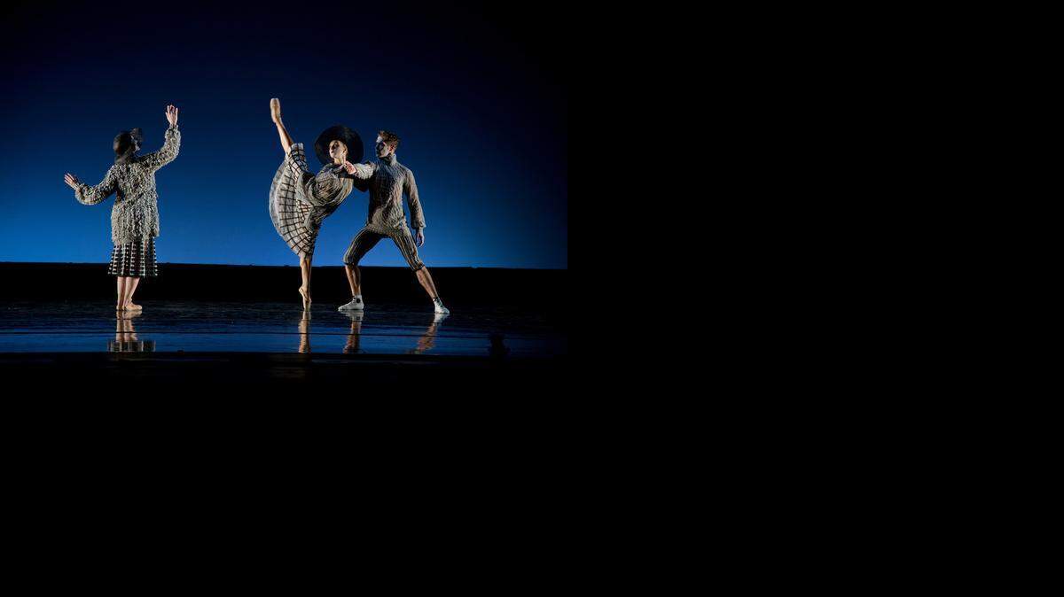 “The Vinegar Works: Four Dances of Moral Instruction” is a piece inspired by Edward Gorey’s macabre work, with all the dancers’ costumes done in grays and black colors.
