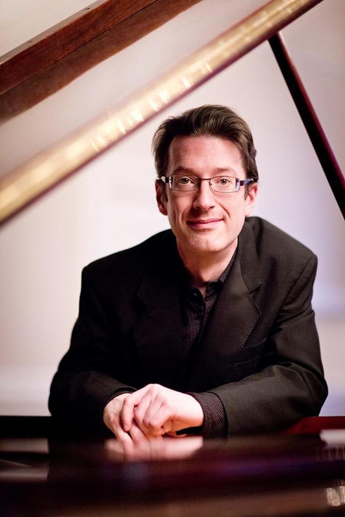 Welsh pianist Llyr Williams will perform Jan. 26 at the Folly Theater.