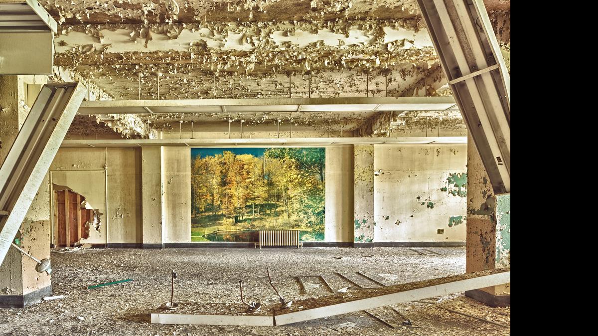 
Photographer Avery Danziger spent three years shooting the abandoned Harlem Valley/Wingdale State Hospital in New York.
