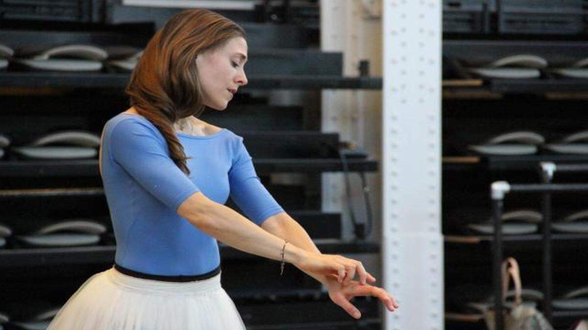 
Tempe Ostergren rehearses “Giselle,” a role that requires controlled movements and a floating quality.
