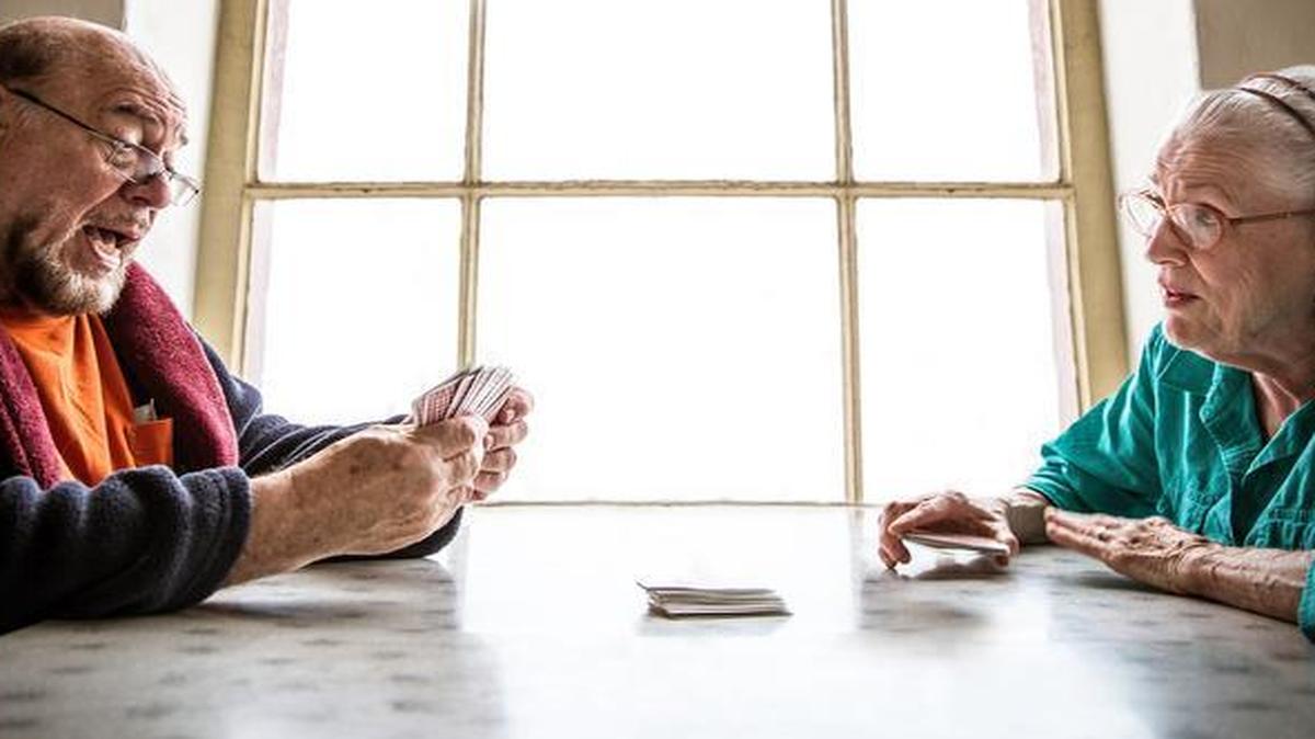 
Victor Raider-Wexler and Marilyn Lynch, two of Kansas City’s accomplished character actors, face off in “The Gin Game,” which opens the Kansas City Actors Theatre season. 
