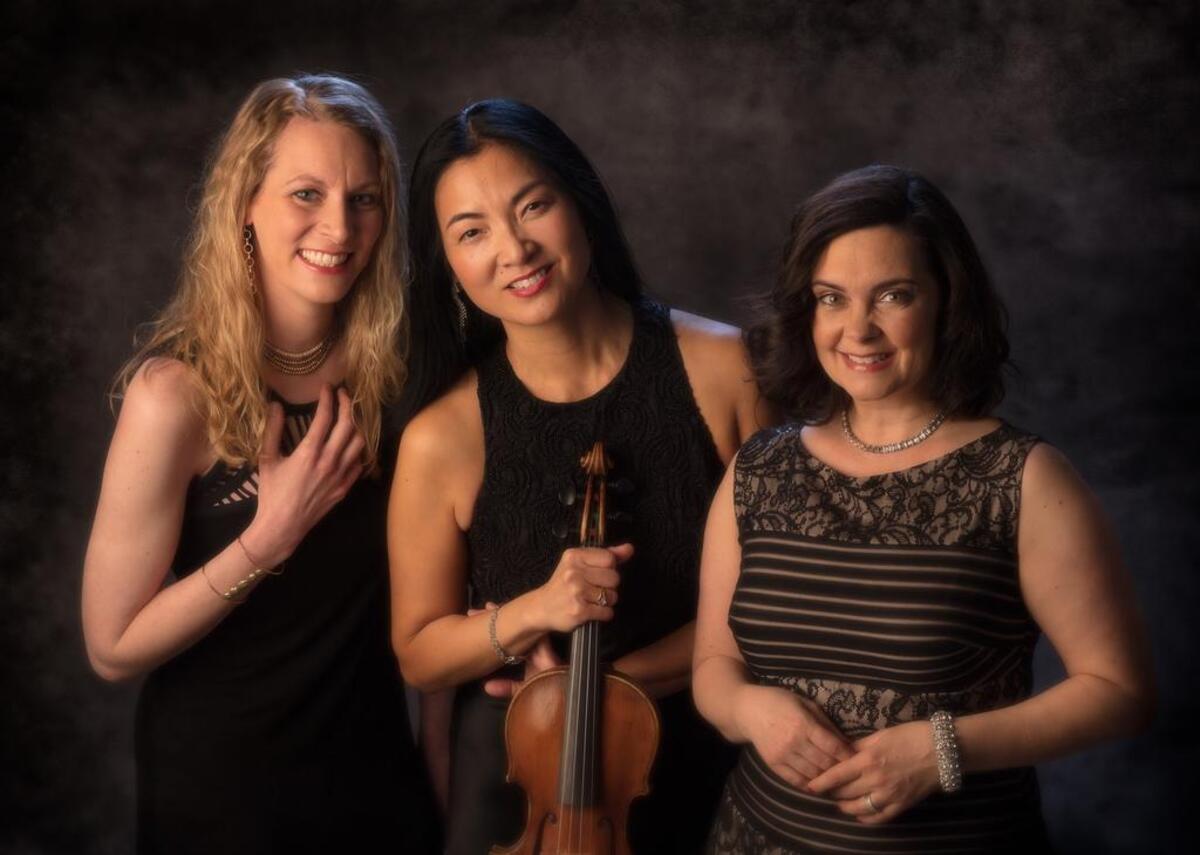 Elisa Williams Bickers (left), Elizabeth Suh Lane and Sarah Tannehill Anderson make up the core of Bach Aria Soloists.