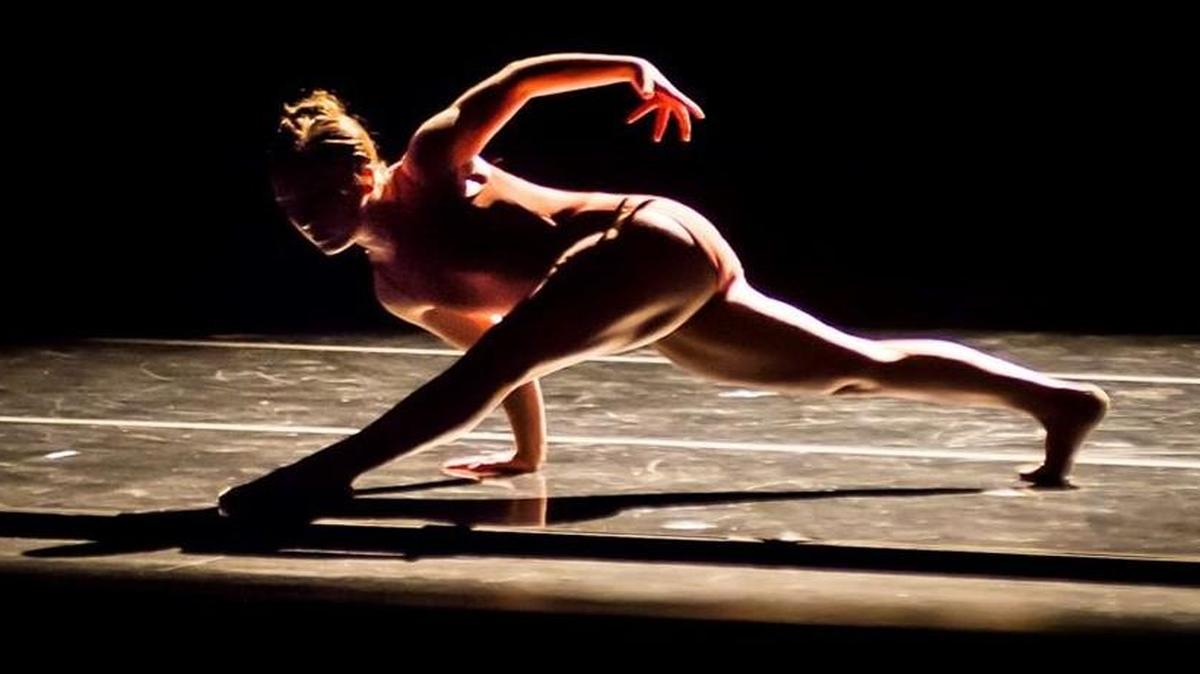 Wylliams/Henry Contemporary Dance Company will kick off its 26th season with a program that includes three new works on Oct. 13-14 at White Recital Hall.