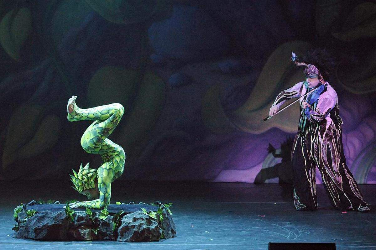 “Cirque Dreams: Jungle Fantasy” comes to Starlight Theatre this weekend.