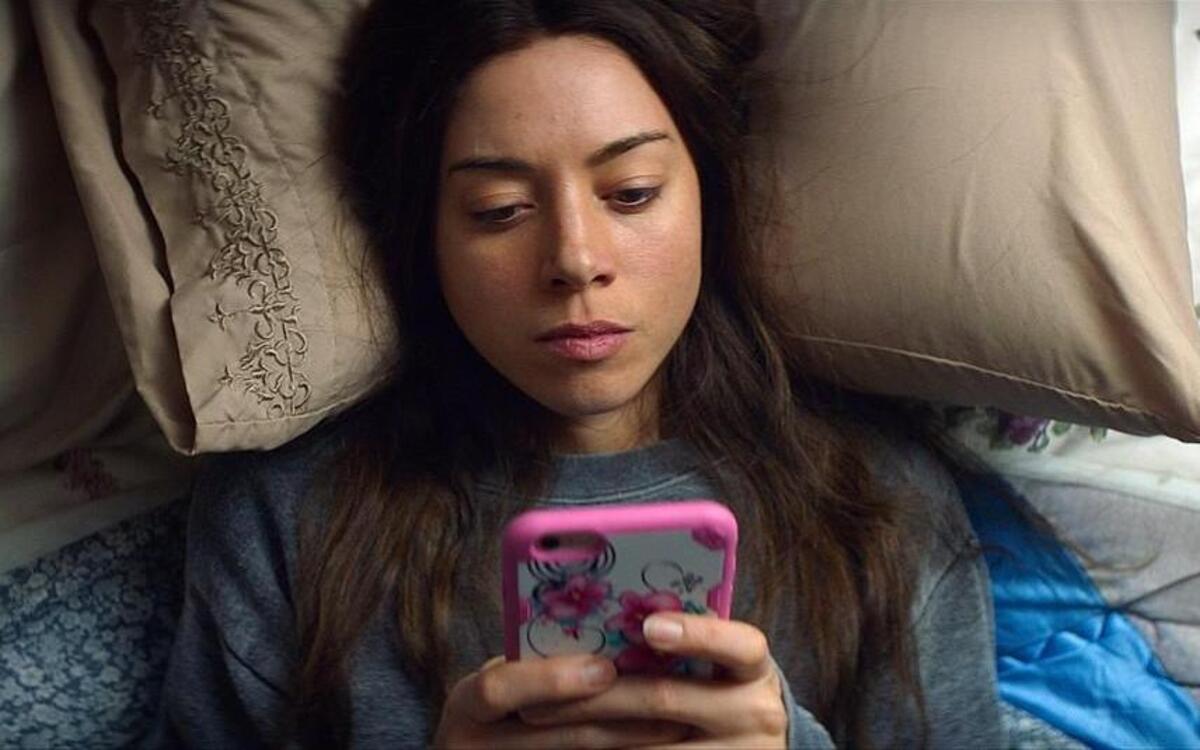 In “Ingrid Goes West,” Aubrey Plaza obsesses over an Instagram celebrity.
