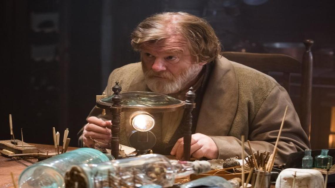 Tom Nickerson (Brendan Gleeson) is reluctant to talk about his ill-fated whale voyage. In reality he wrote a book about it.