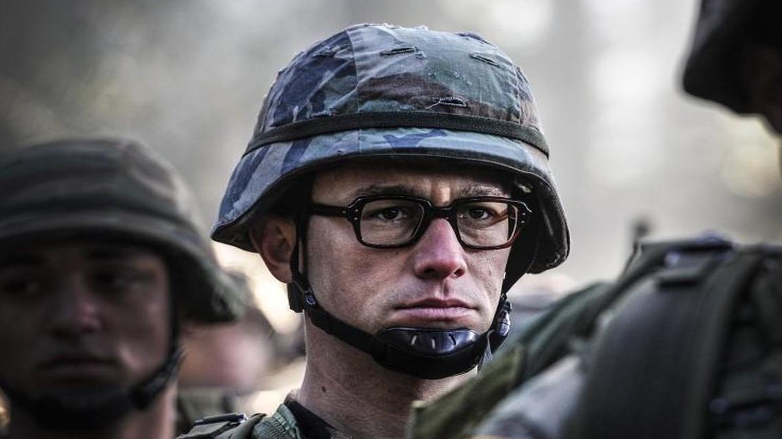 In “Snowden,” Joseph Gordon-Levitt plays the soldier turned NSA intelligence officer turned whistleblower.