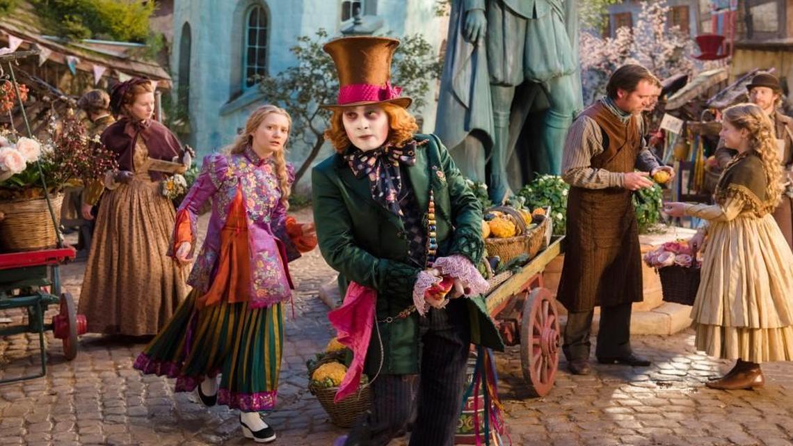 Alice (Mia Wasikowska) returns to the world of Underland to help the Mad Hatter (Johnny Depp) save his family.