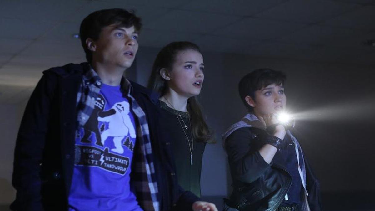 
Noah (John Karna), Emma (Willa Fitzgerald, center) and Audrey (Bex Taylor-Klaus) have learned nothing from watching all those scary TV shows.
