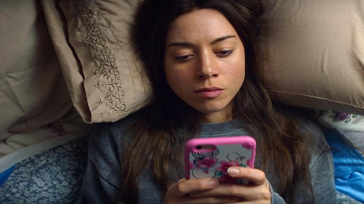 In “Ingrid Goes West,” Aubrey Plaza obsesses over an Instagram celebrity.