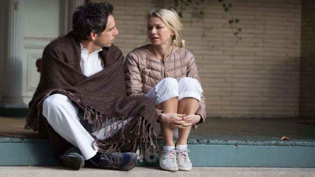 
A couple in their 40s (Ben Stiller and Naomi Watts) find themselves in a rut.
