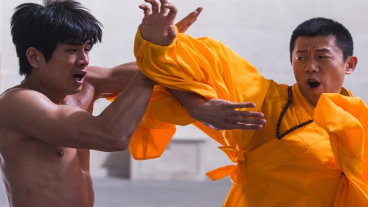 A young Bruce Lee (Philip Ng, left) takes on a martial arts master from China (Yu Xia).