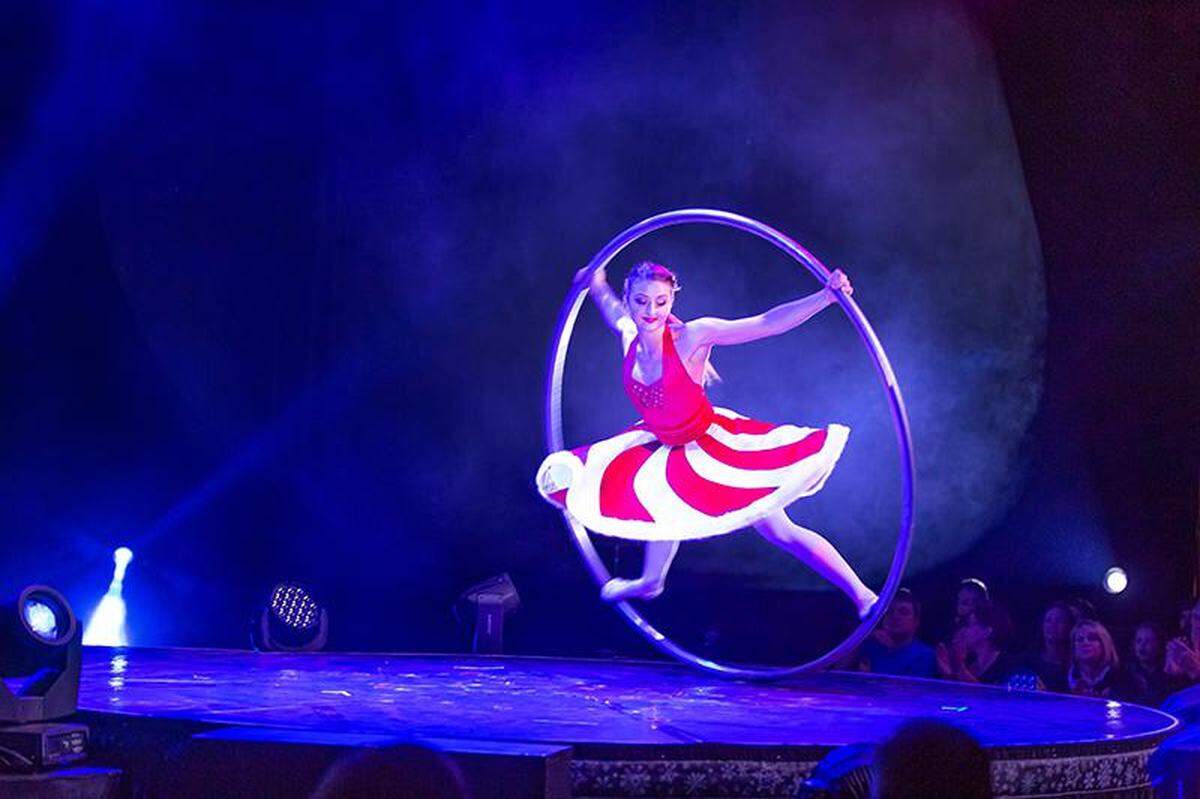 “A Magical Cirque Christmas” comes to the Music Hall next week.