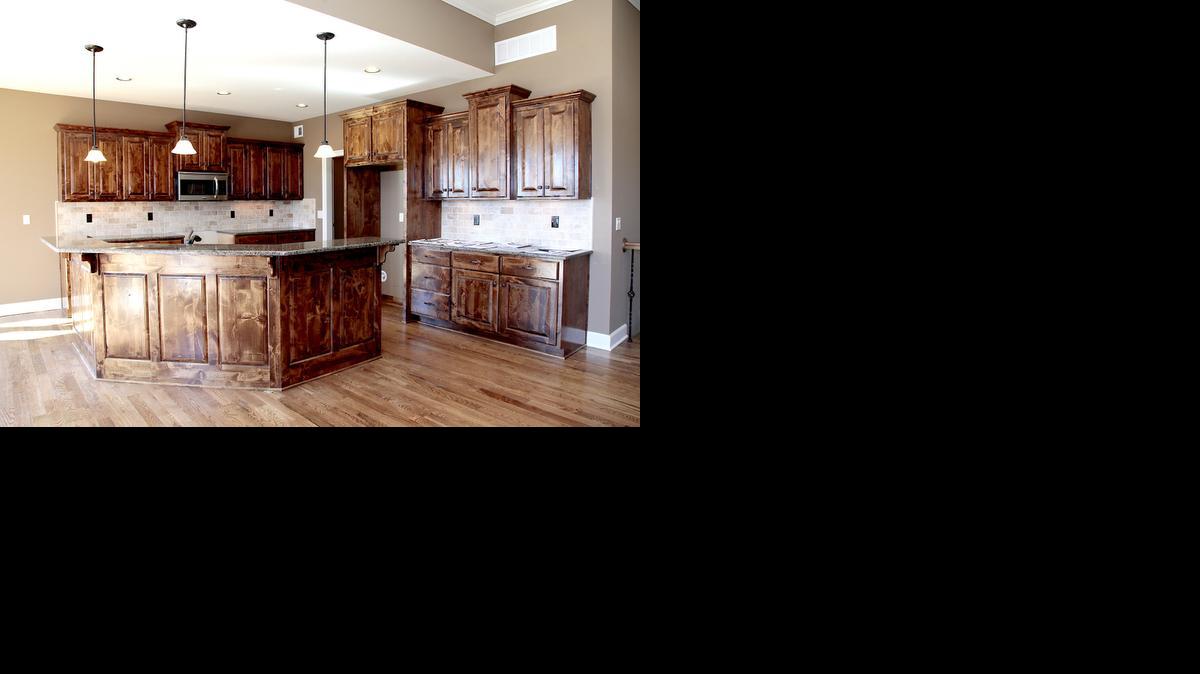 
The Communities of Piper Lake offer an array of floor plans including ranch, reverse 1
1/2-story, two-story and 1
1/2 story plans. 
