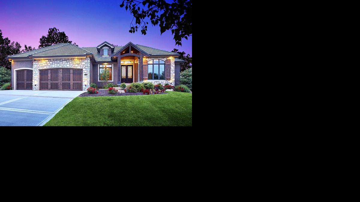 
Westbrook at Creekmoor fits well with C & M Builders’ philosophy of pursuing quality not only in the homes it builds, but also in the communities where it chooses to build. 
