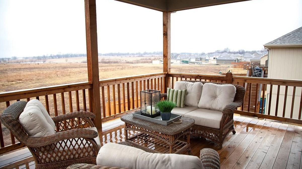 Fall is the perfect time to enjoy the outdoors, especially on the deck of a new home. Speculative homes are under construction, or prospective homeowners can reserve a homesite in Brookwood Farms’ newly opened third phase.