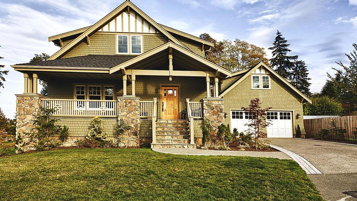 This stunning four-bedroom, three-bathroom home is an example of the experience and craftsmanship found in every Premier Home Builders home.