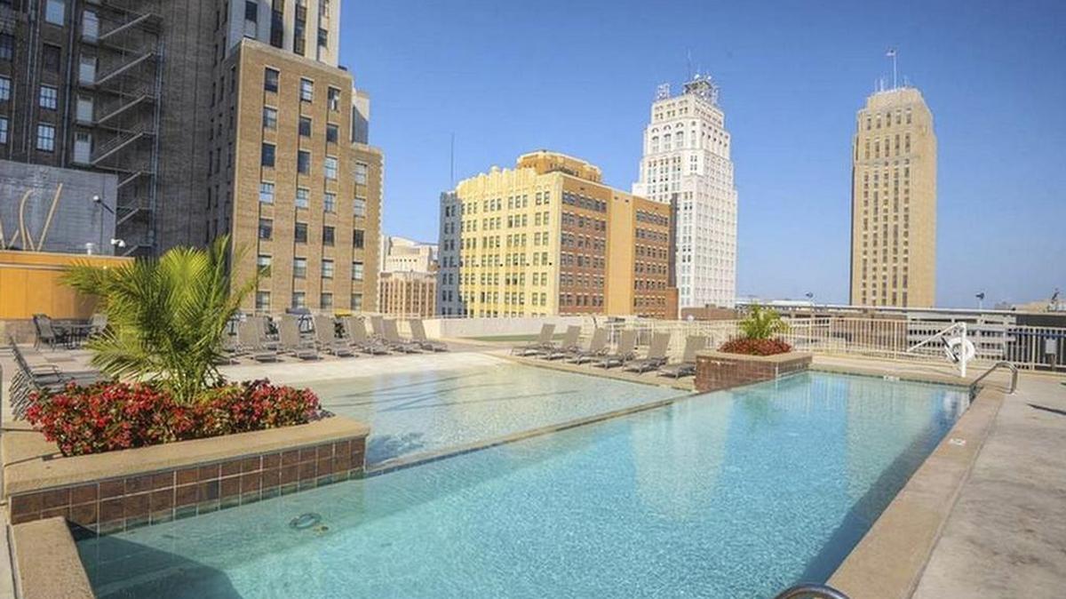 Several exciting investment properties are available from Boveri Realty Group, including 10 condominiums in iconic downtown high-rise WallStreet Tower. An office space inside WallStreet Tower is also available, which includes access to the building’s extensive amenities.